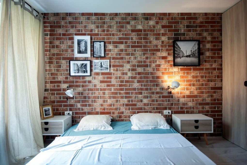 Retro Midtown Apartment บูคาเรสต์ ภายนอก รูปภาพ